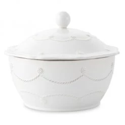 Juliska Berry & Thread 1.5-Quart Covered Casserole Dish