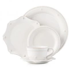 Juliska Berry & Thread Whitewash 5-Piece Place Setting With Tea Cup