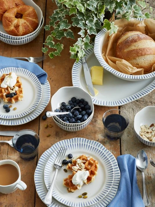 Juliska Sitio Stripe Indigo Coupe Bowl 4 Juliska Sitio Stripe Indigo Coupe Bowl - Image 2