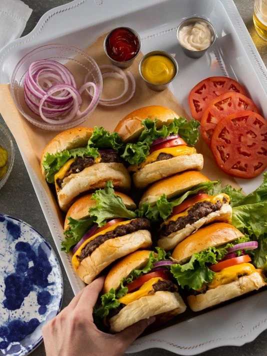 Juliska Berry & Thread Melamine Handled Tray 5 Juliska Berry & Thread Melamine Handled Tray - Image 3